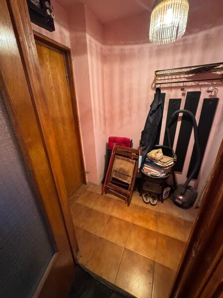 Piata Victoriei, Titulescu, Veronica Micle